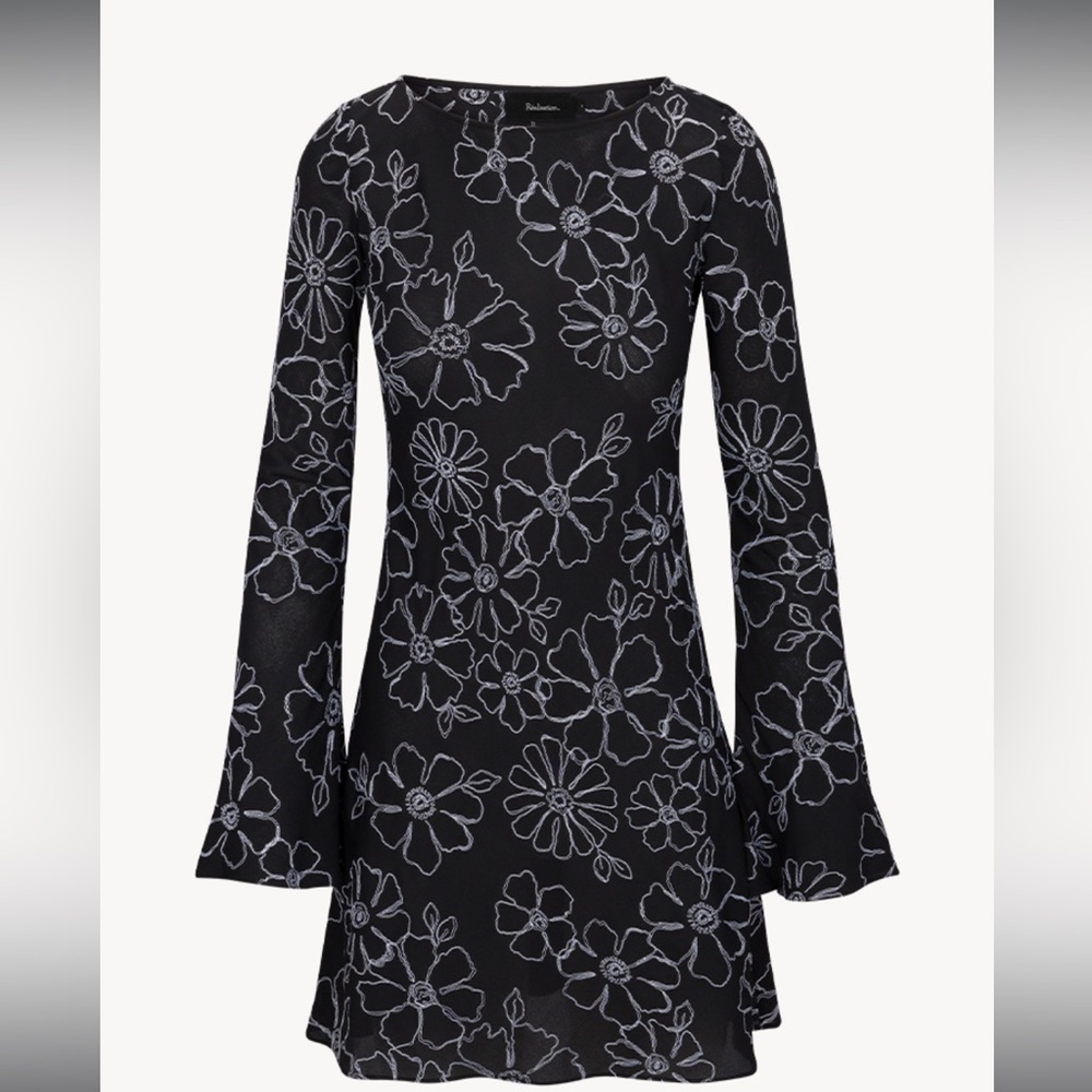 Realisation Par Brigitte Dress 🖤